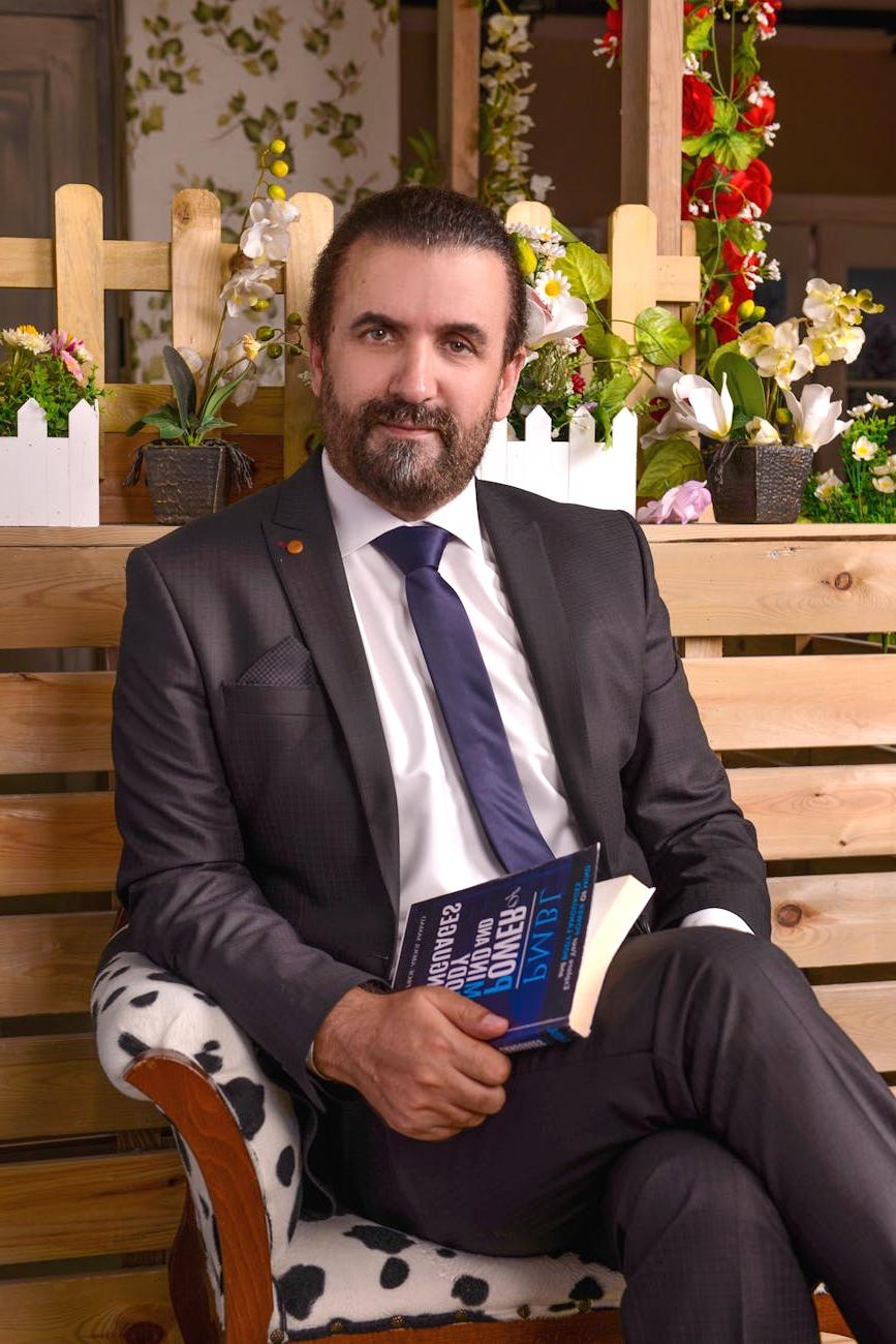 Николай Иванов